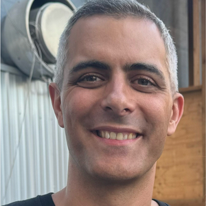 Justin B., Agoura Hills, CA Basketball Coach